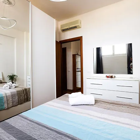 Dimora Iacopo E Annalisa Apartment *